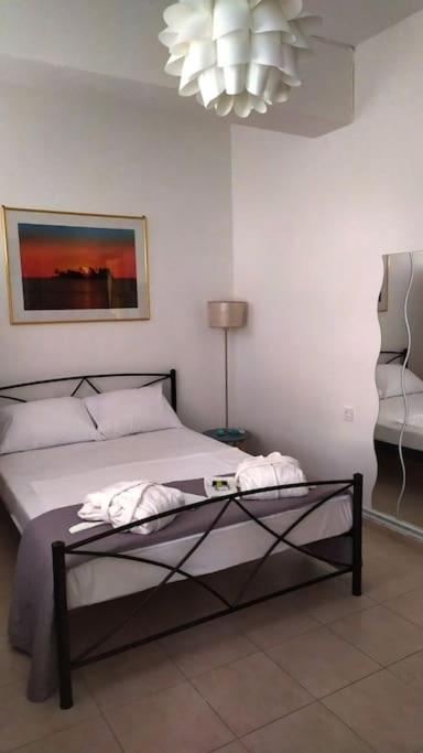 Κεντρικό Στούντιο Στην Καρδίτσα. Apartment Ngoại thất bức ảnh